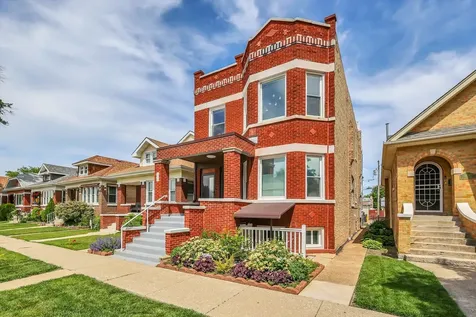 1323 Gunderson Avenue Berwyn IL 60402