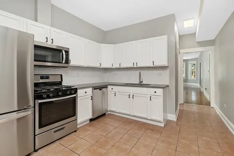 1323 Gunderson Avenue Berwyn IL 60402