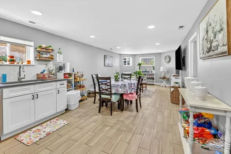 1323 Gunderson Avenue Berwyn IL 60402