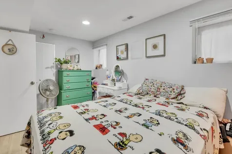 1323 Gunderson Avenue Berwyn IL 60402