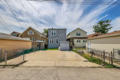 1323 Gunderson Avenue Berwyn IL 60402
