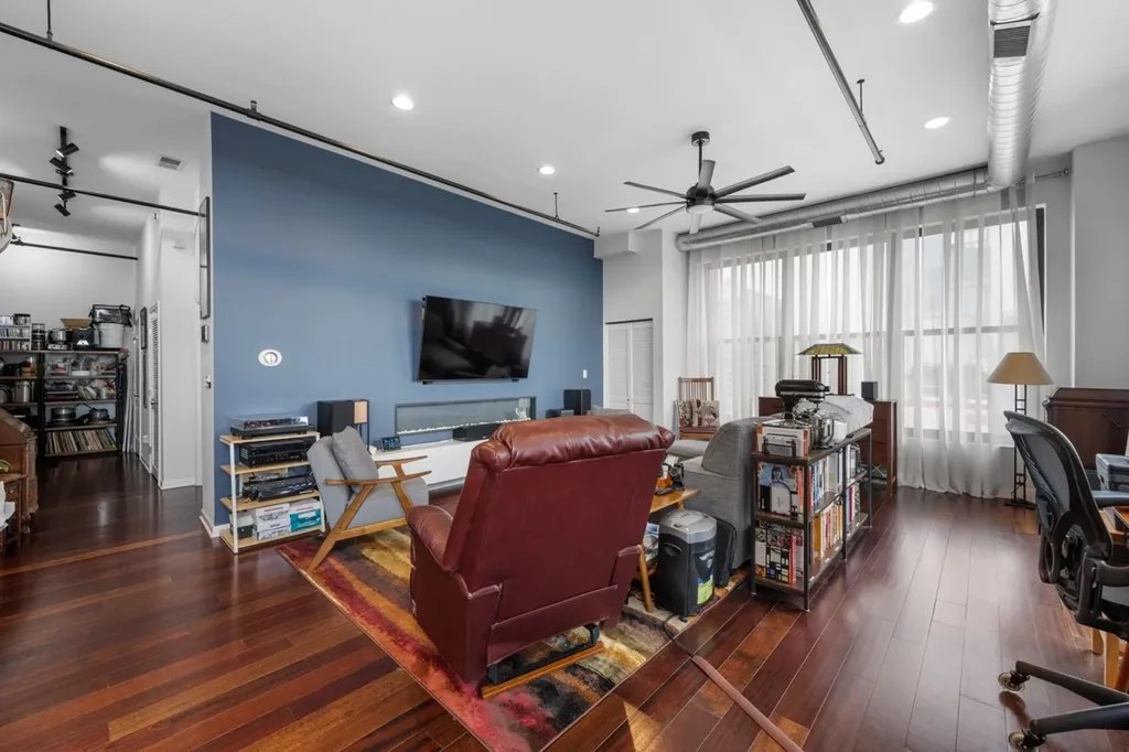 1516 South Wabash Avenue Chicago IL 60605