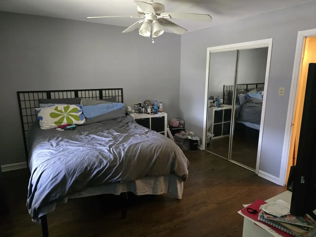 8457 South Bennett Avenue Chicago IL 60617
