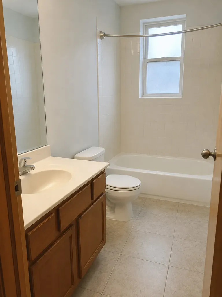 1649 West Pratt Boulevard Chicago IL 60626