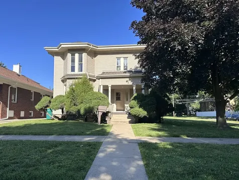 302 South Vermillion Street Streator IL 61364