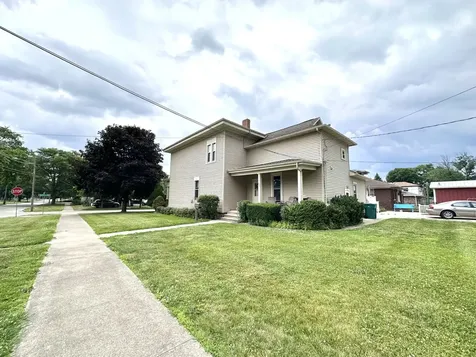 302 South Vermillion Street Streator IL 61364