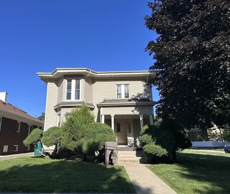 302 South Vermillion Street Streator IL 61364