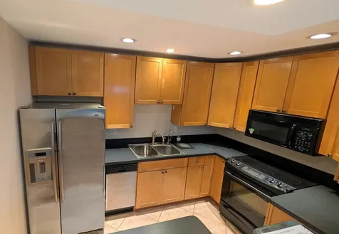 806 East Old Willow Road Prospect Heights IL 60070