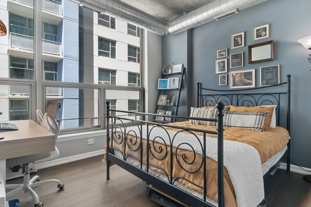 125 East 13th Street Chicago IL 60605