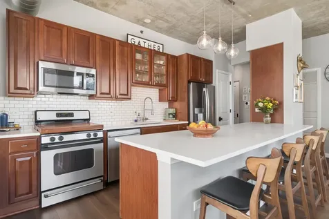 125 East 13th Street Chicago IL 60605