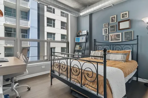 125 East 13th Street Chicago IL 60605
