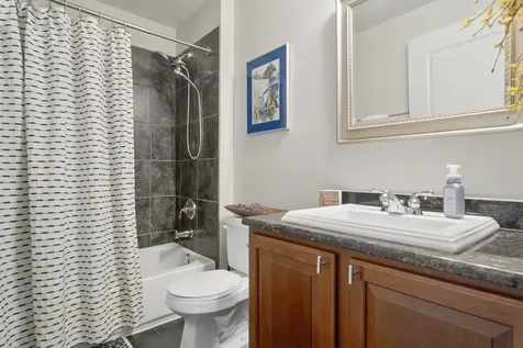 125 East 13th Street Chicago IL 60605