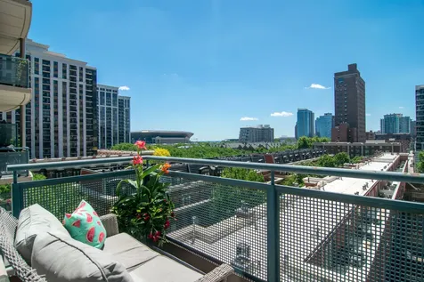 125 East 13th Street Chicago IL 60605