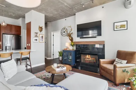 125 East 13th Street Chicago IL 60605