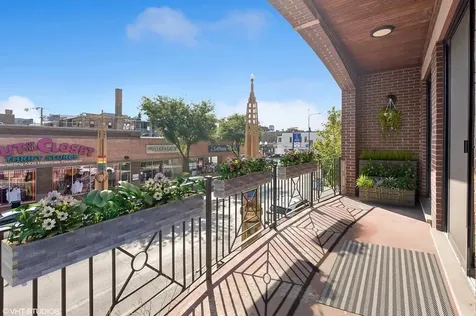 3316 North Halsted Street Chicago IL 60657