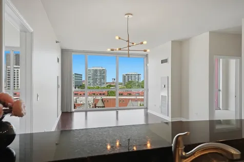 1841 South Calumet Avenue Chicago IL 60616