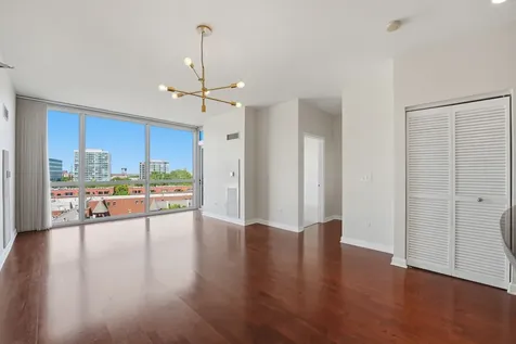 1841 South Calumet Avenue Chicago IL 60616