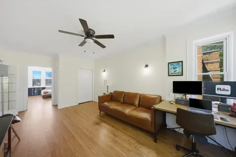3707 West Cullom Avenue Chicago IL 60618