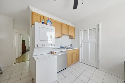 3707 West Cullom Avenue Chicago IL 60618