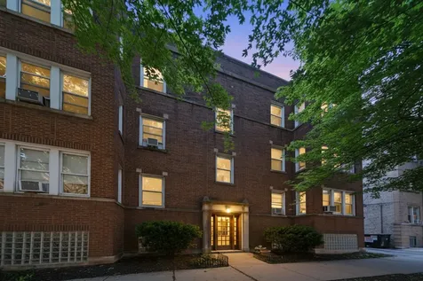 3707 West Cullom Avenue Chicago IL 60618
