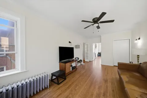 3707 West Cullom Avenue Chicago IL 60618