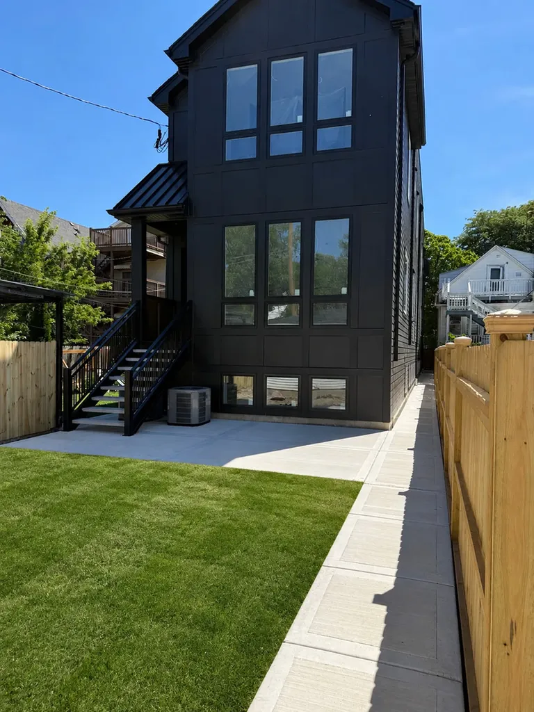 1830 North Saint Louis Avenue Chicago IL 60647