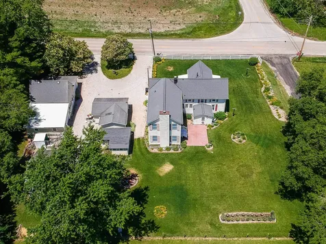 409 Woodrig Road Bloomington IL 61704