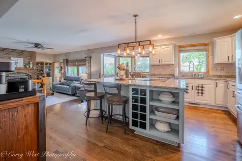 1545 Sunflower Drive Sycamore IL 60178