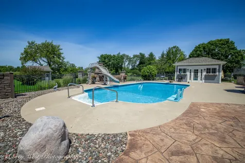 1545 Sunflower Drive Sycamore IL 60178