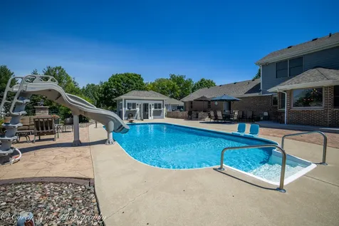1545 Sunflower Drive Sycamore IL 60178