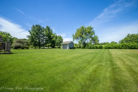 1545 Sunflower Drive Sycamore IL 60178