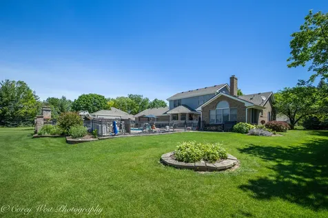 1545 Sunflower Drive Sycamore IL 60178