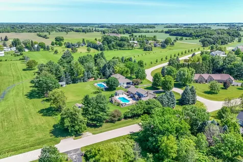 1545 Sunflower Drive Sycamore IL 60178