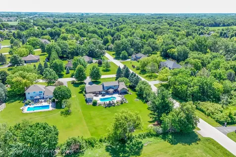 1545 Sunflower Drive Sycamore IL 60178