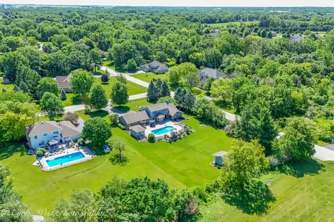 1545 Sunflower Drive Sycamore IL 60178