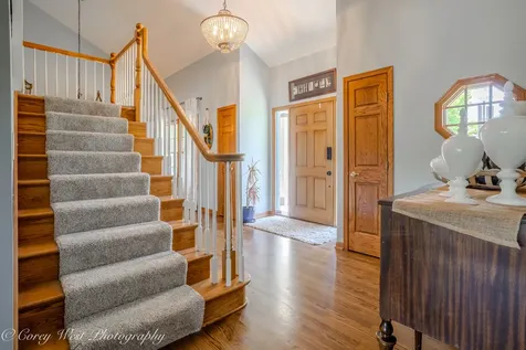 1545 Sunflower Drive Sycamore IL 60178