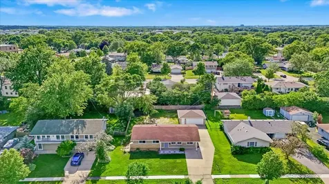 1420 Cooper Road Hoffman Estates IL 60169