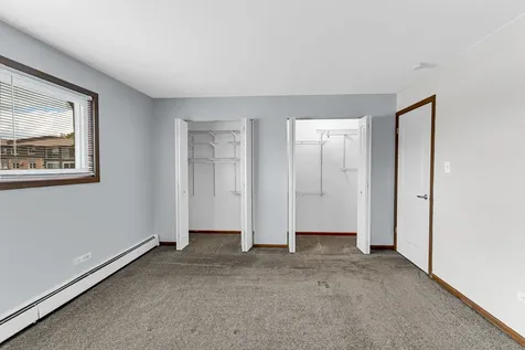 10430 Ridgeland Avenue Chicago Ridge IL 60415