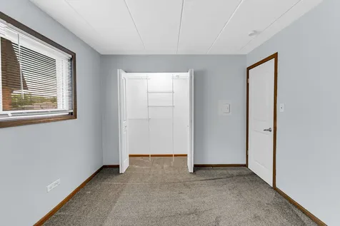10430 Ridgeland Avenue Chicago Ridge IL 60415