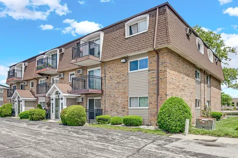 10430 Ridgeland Avenue Chicago Ridge IL 60415