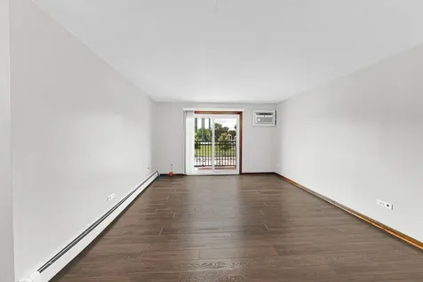 10430 Ridgeland Avenue Chicago Ridge IL 60415