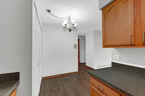 10430 Ridgeland Avenue Chicago Ridge IL 60415
