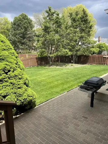 690 Waterford Drive Des Plaines IL 60016