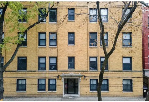 1056 West Lill Avenue Chicago IL 60614