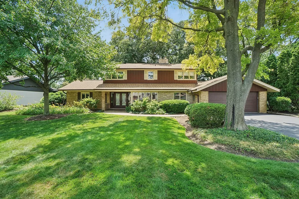 147 Timber View Drive Oak Brook IL 60523