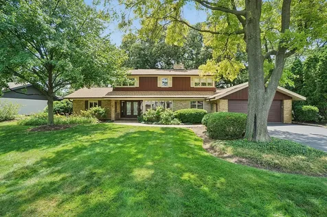 147 Timber View Drive Oak Brook IL 60523
