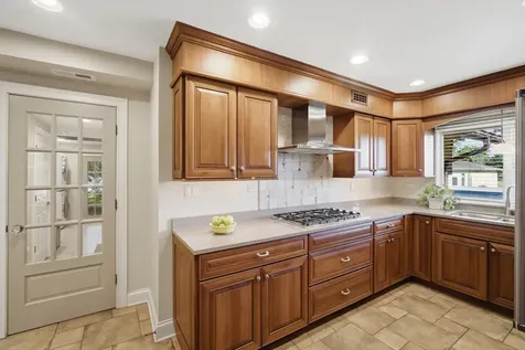 147 Timber View Drive Oak Brook IL 60523