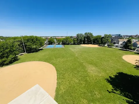 3253 North Elston Avenue Chicago IL 60618