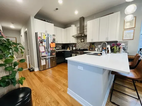 3253 North Elston Avenue Chicago IL 60618