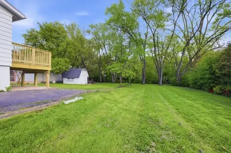 915 Mayfield Drive Round Lake Beach IL 60073